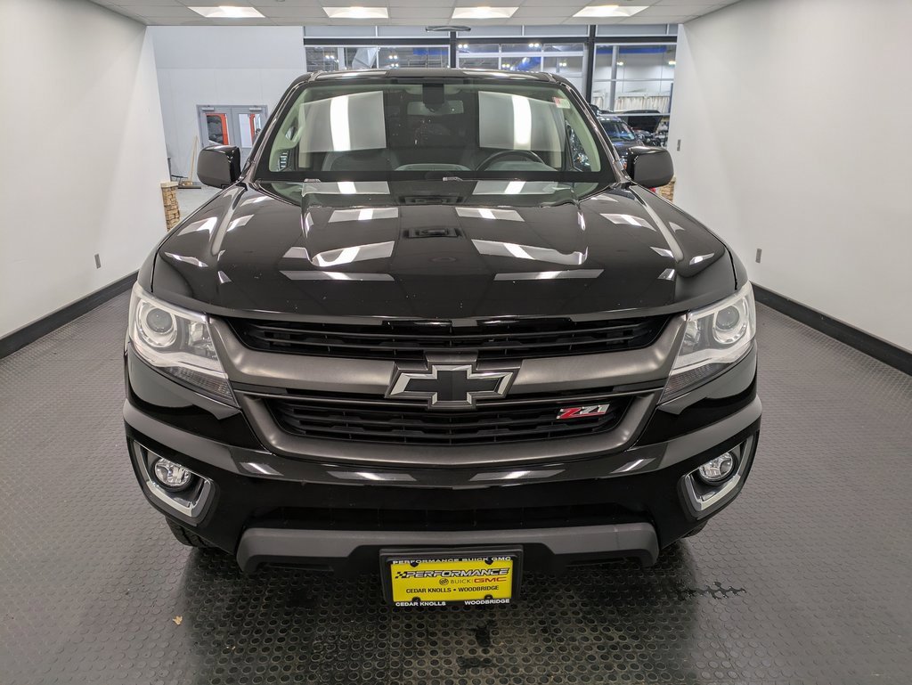 2018 Chevrolet Colorado Z71 photo 2