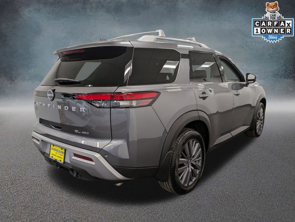 Used 2025 Nissan Pathfinder SL SUV