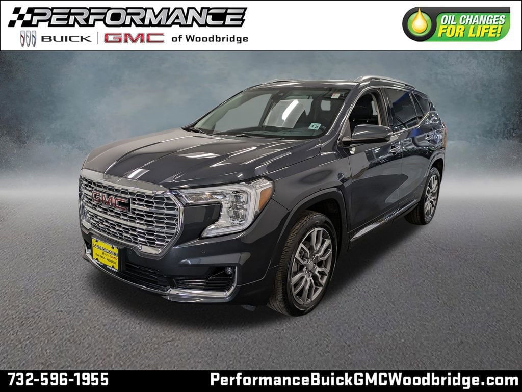 2022 GMC Terrain Denali AWD's photo