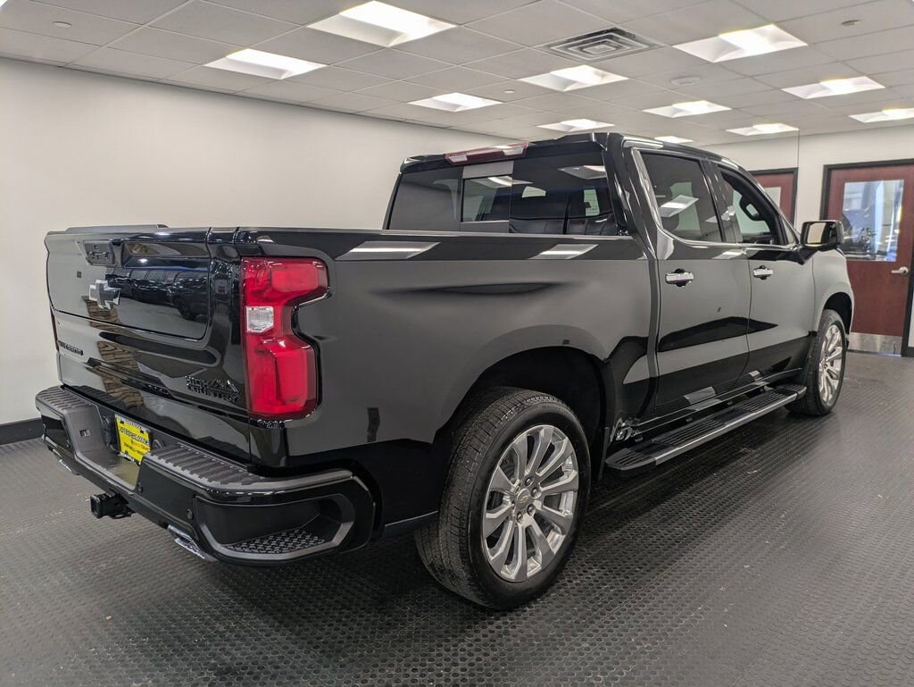 Used 2021 Chevrolet Silverado 1500 High Country Truck Crew Cab