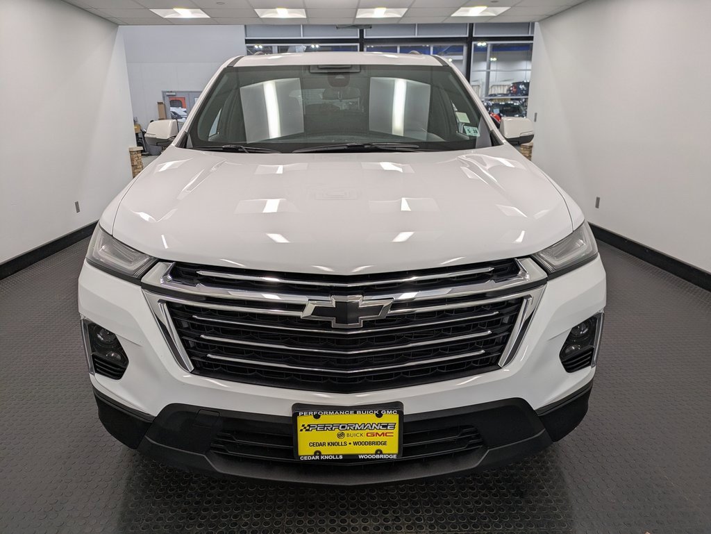 2023 Chevrolet Traverse Cloth photo 2