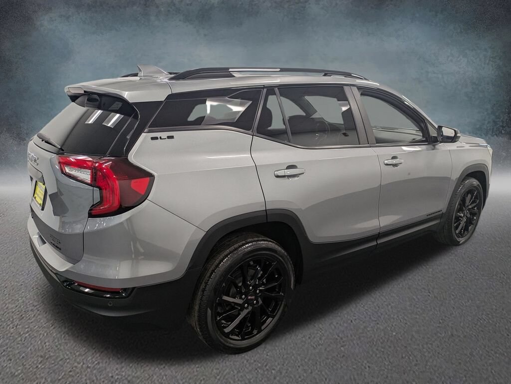 Used 2023 GMC Terrain SLE SUV