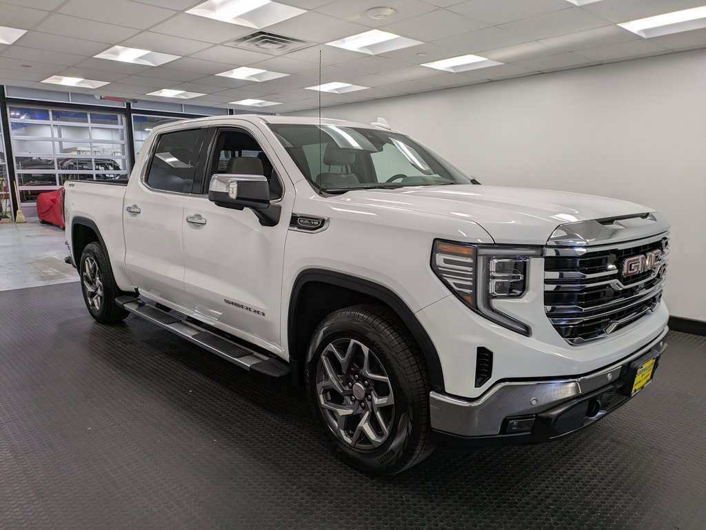 2022 Gmc Sierra 1500 SLT photo 3