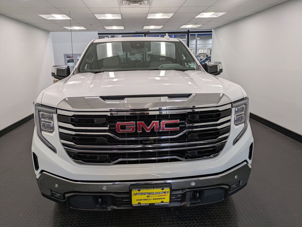 2022 Gmc Sierra 1500 SLT photo 2