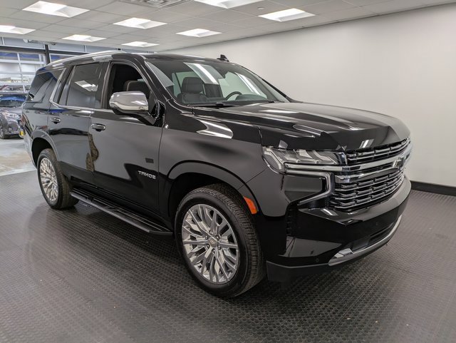 2023 Chevrolet Tahoe Premier photo 2