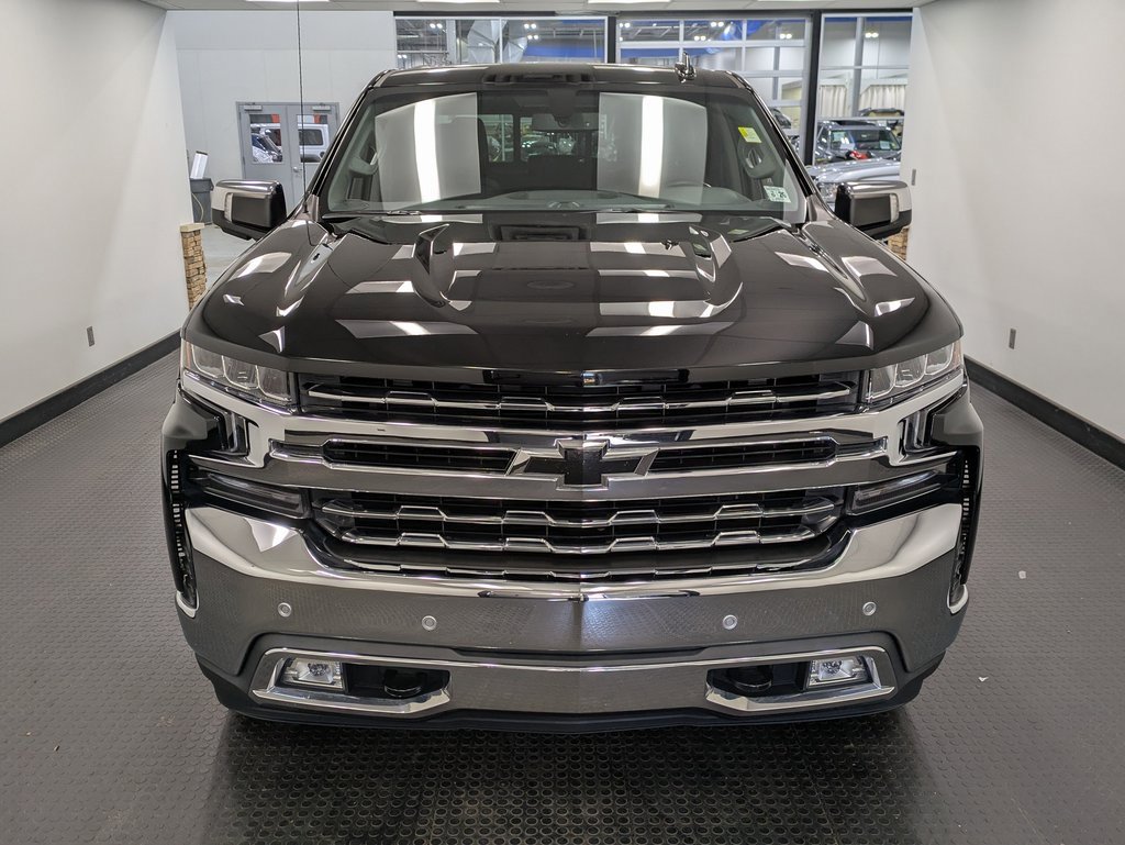 2021 Chevrolet Silverado 1500 LTZ photo 2