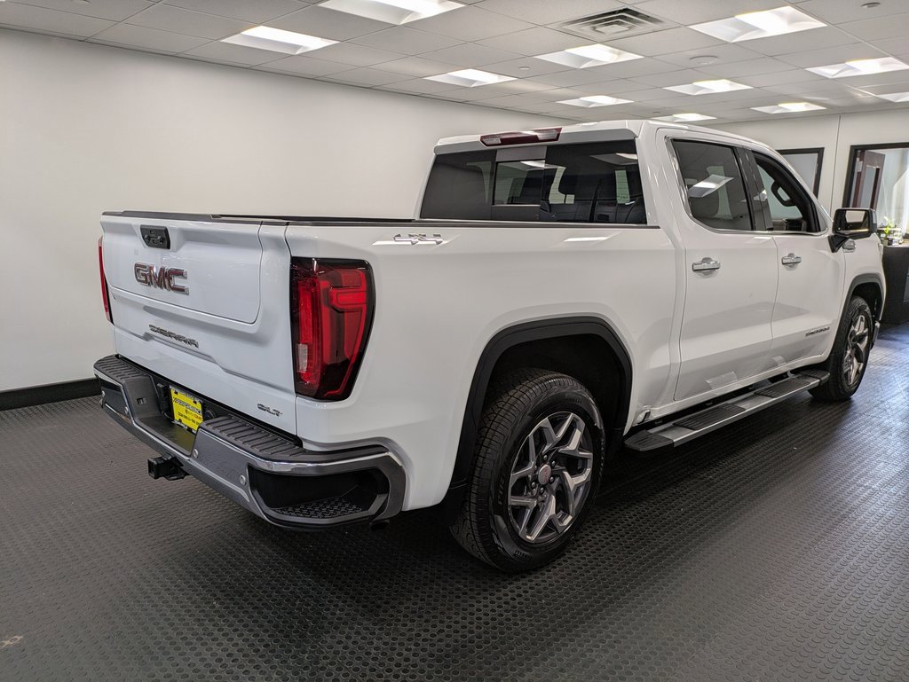 2022 Gmc Sierra 1500 SLT photo 4