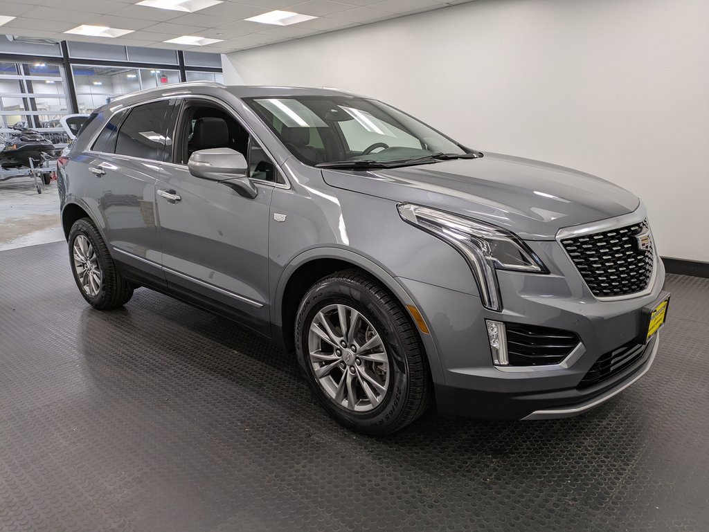 2021 Cadillac XT5 Premium Luxury photo 3