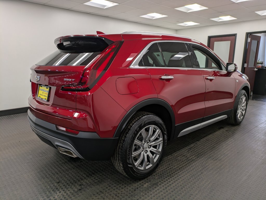 2021 Cadillac XT4 Premium Luxury photo 4