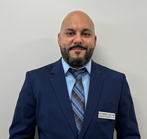Staff member ARMONDO NAVARRO JR from ID_d6d263c47b43