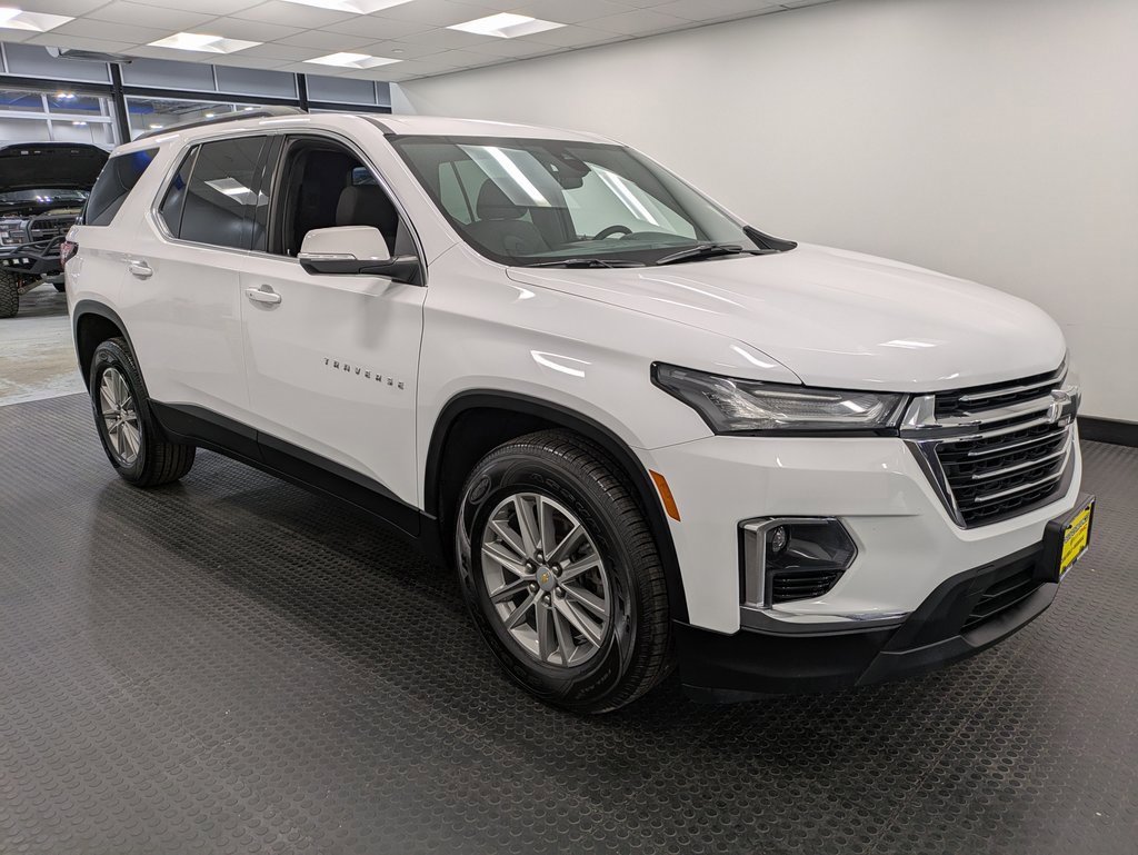 2023 Chevrolet Traverse Cloth photo 3