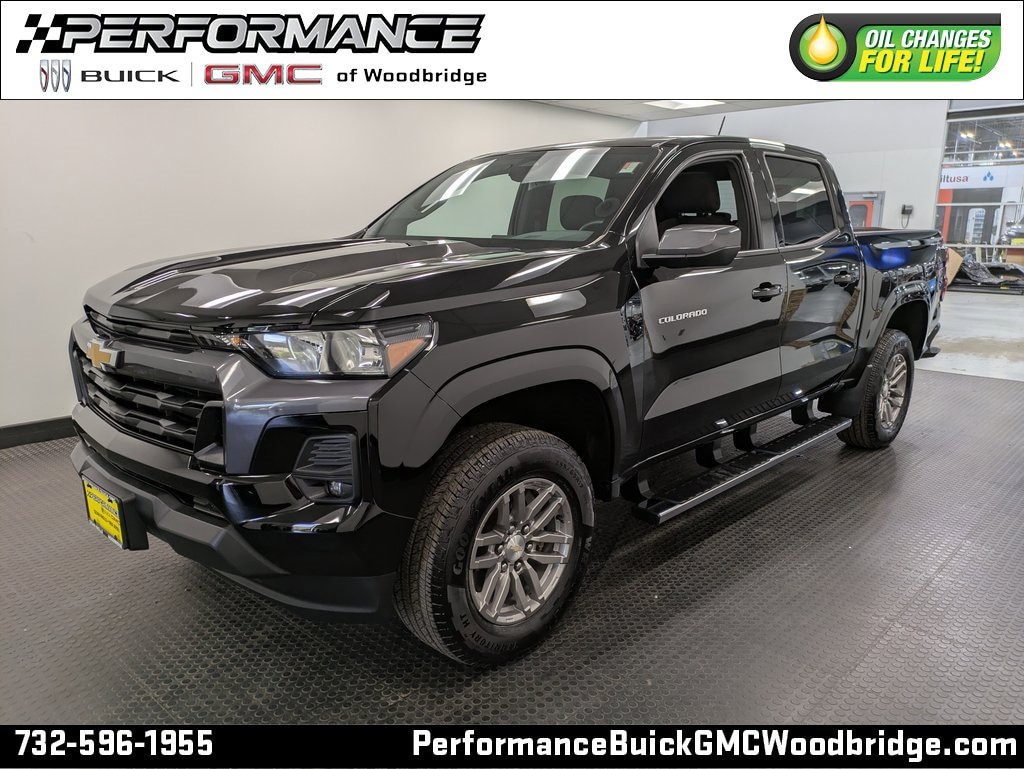 Used 2023 Chevrolet Colorado LT Truck Crew Cab