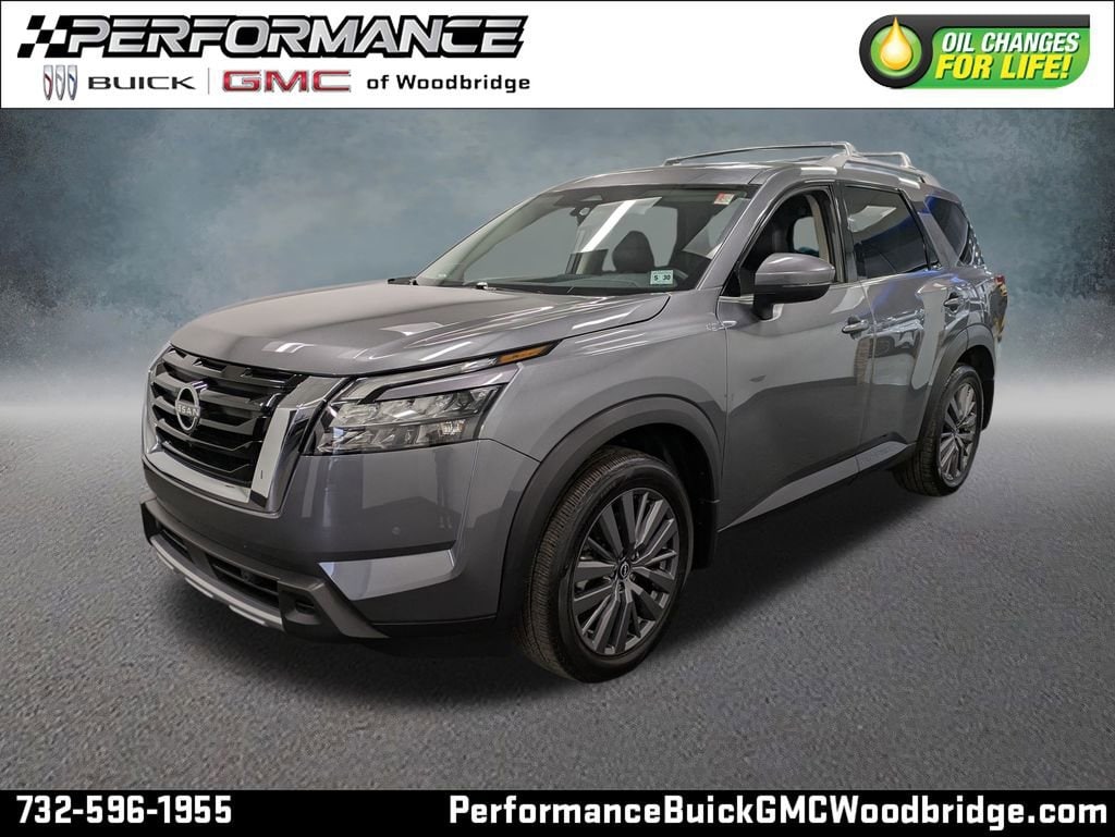 Used 2025 Nissan Pathfinder SL SUV