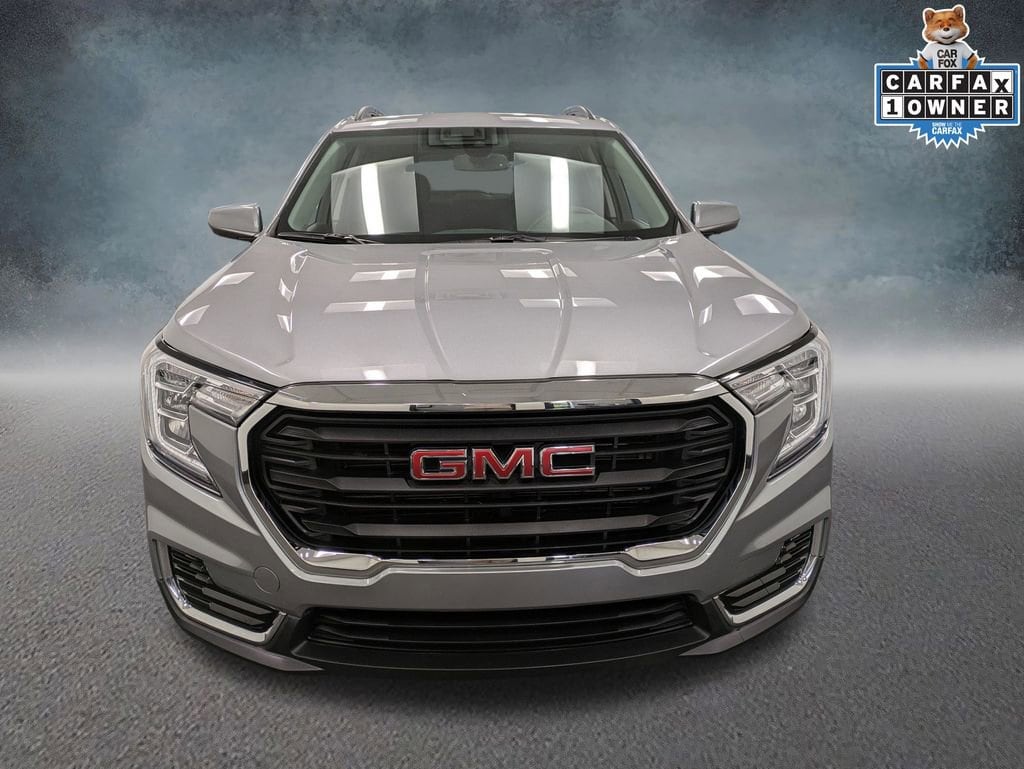 Used 2024 GMC Terrain SLE SUV