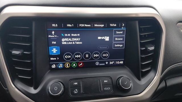 2022 GMC Acadia Denali - Photo 19