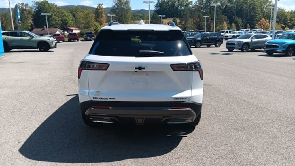 New 2026 Chevrolet Equinox Activ SUV