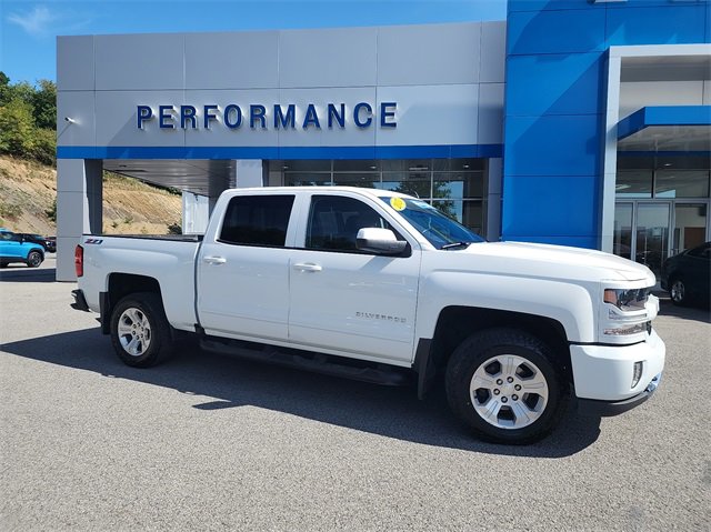 Used 2017 Chevrolet Silverado 1500 LT with VIN 3GCUKREC2HG138911 for sale in Elkins, WV