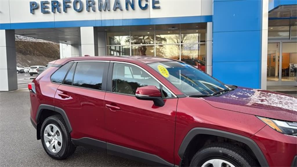 Used 2023 Toyota RAV4 LE SUV