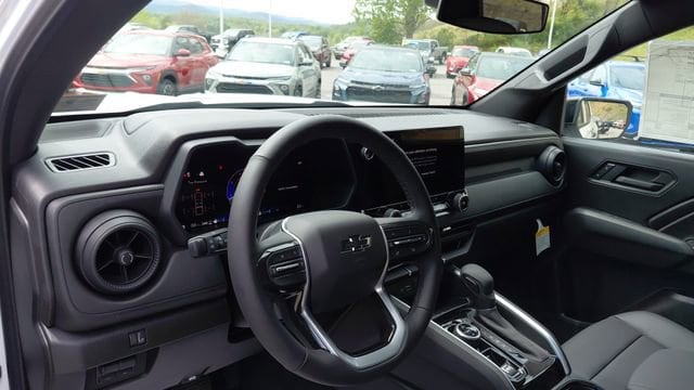 2026 Chevrolet Colorado Trail Boss - Photo 12