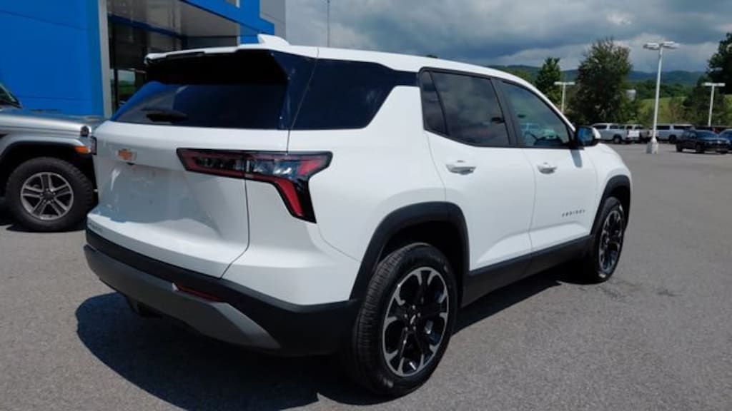 New 2027 Chevrolet Equinox LT SUV