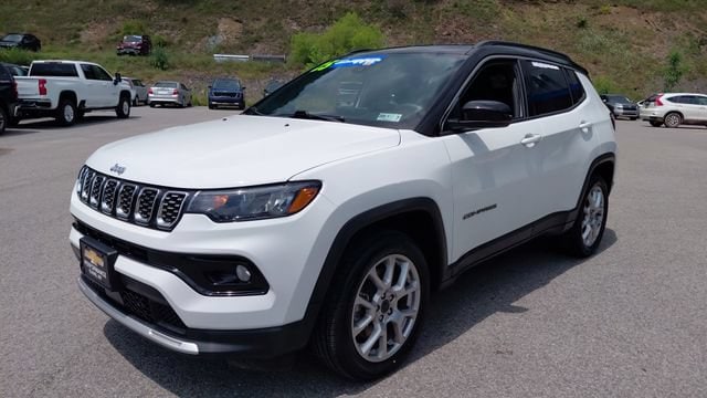 2025 Jeep Compass Limited - Photo 8