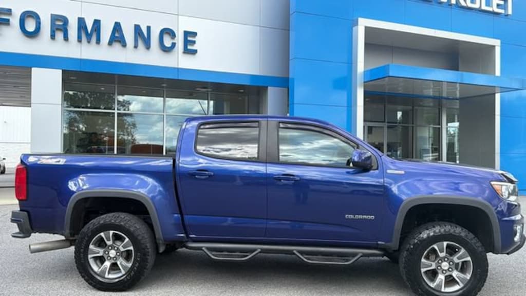 Used 2017 Chevrolet Colorado 4WD Z71 Truck Crew Cab