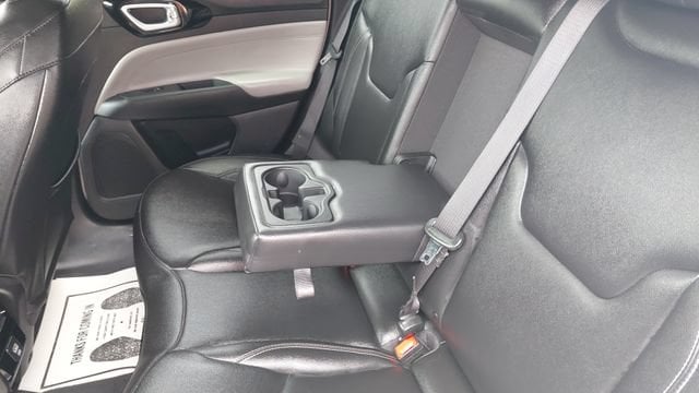 2025 Jeep Compass Limited - Photo 25