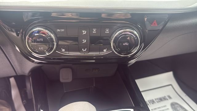 2025 Chevrolet Trax LT - Photo 18