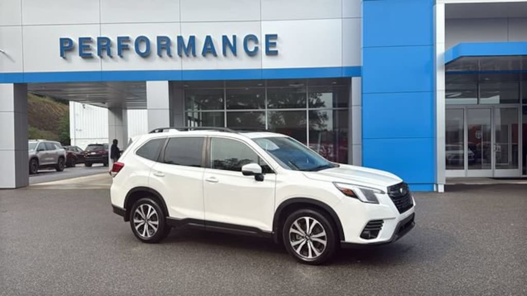 Used 2023 Subaru Forester Limited SUV