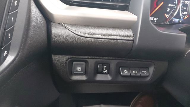 2022 GMC Acadia Denali - Photo 18