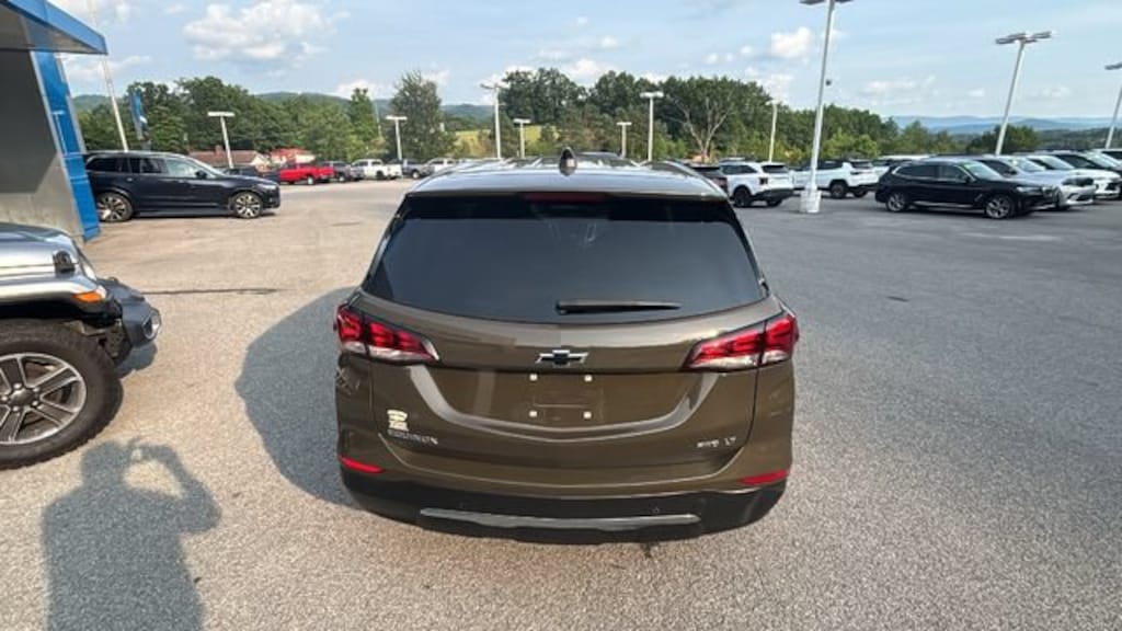 Used 2023 Chevrolet Equinox LT SUV