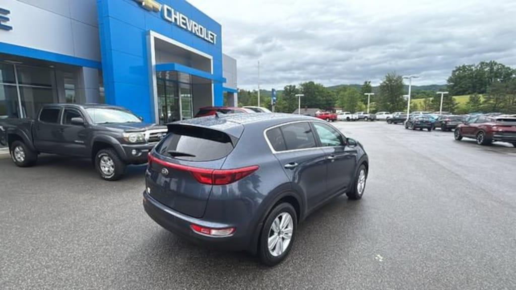 Used 2017 Kia Sportage LX SUV