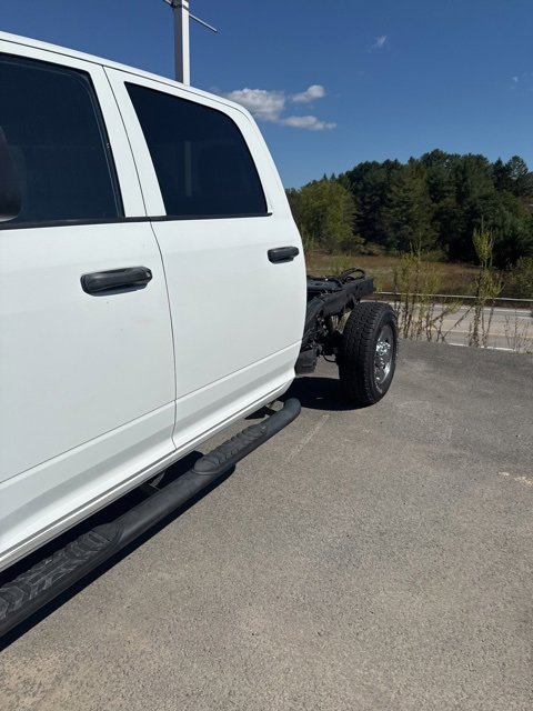 2022 Ram 2500 Tradesman photo 2
