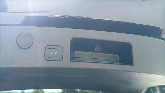 2026 Chevrolet Equinox LT - Photo 25