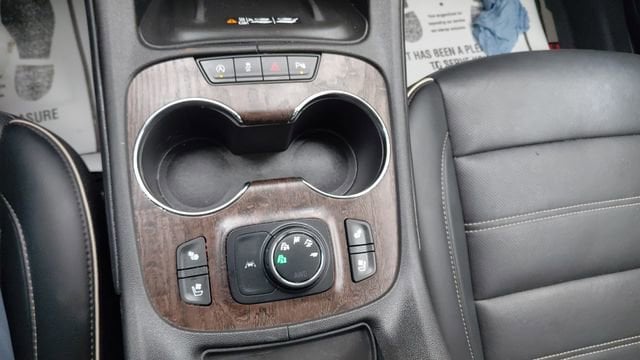 2022 GMC Acadia Denali - Photo 21