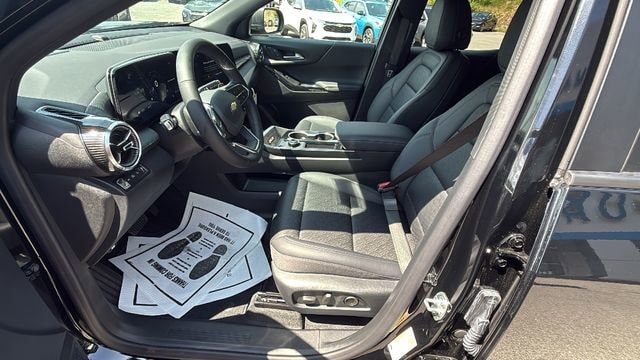 2026 Chevrolet Equinox LT - Photo 13