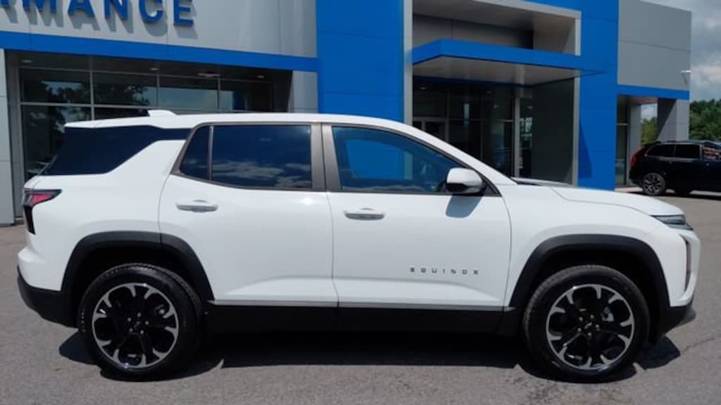 New 2027 Chevrolet Equinox LT SUV
