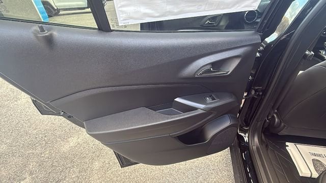 2026 Chevrolet Trax LT - Photo 21
