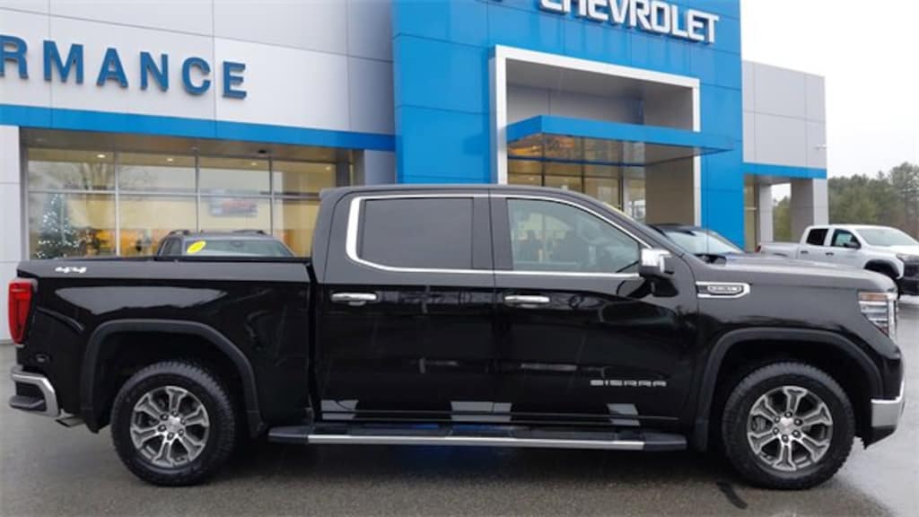 Used 2024 GMC Sierra 1500 SLT Truck Crew Cab