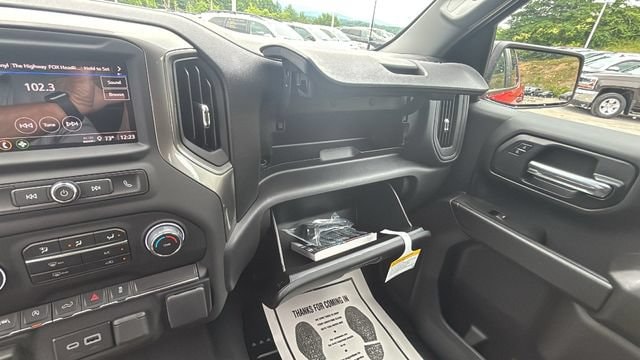 2026 Chevrolet Silverado 1500 Custom - Photo 17