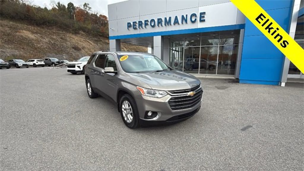 Used 2018 Chevrolet Traverse LT Cloth SUV
