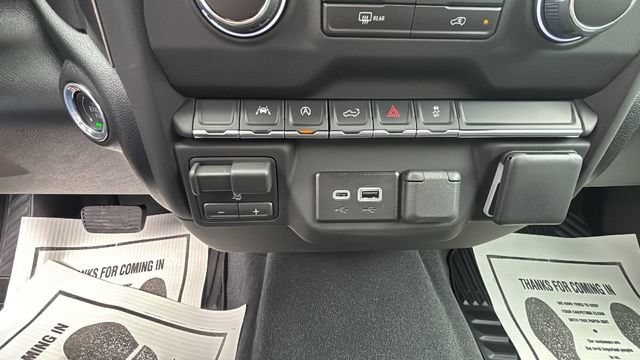 2026 Chevrolet Silverado 1500 Custom - Photo 19
