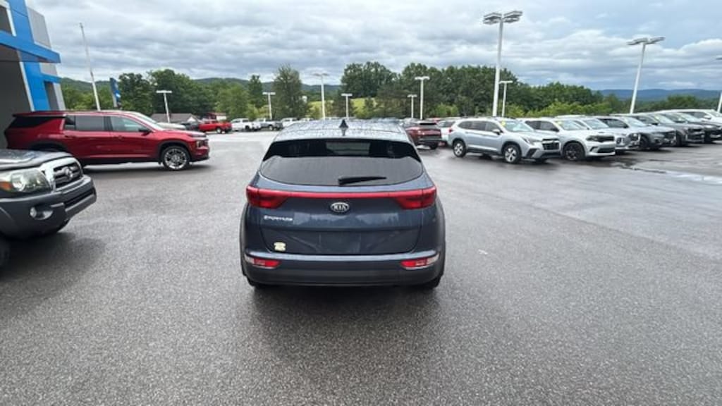 Used 2017 Kia Sportage LX SUV