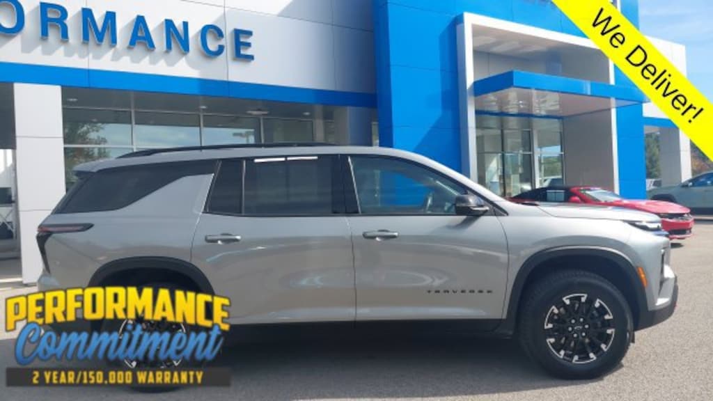 Used 2025 Chevrolet Traverse Z71 SUV