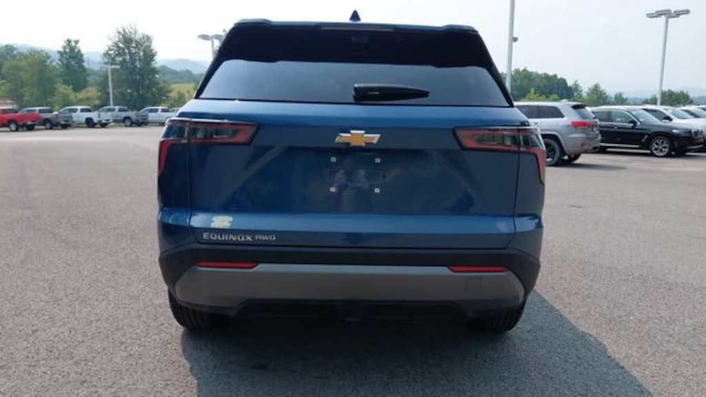 New 2027 Chevrolet Equinox LT SUV