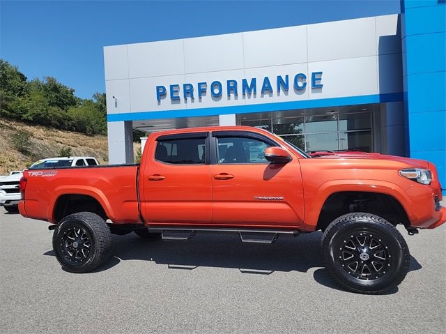 Used 2017 Toyota Tacoma TRD Sport with VIN 3TMDZ5BN3HM021298 for sale in Elkins, WV