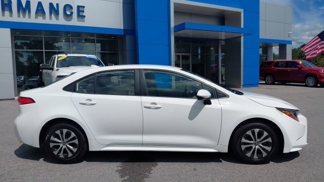 Used 2022 Toyota Corolla Hybrid LE Sedan