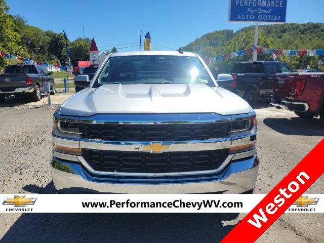 Used 2018 Chevrolet Silverado 1500 LT with VIN 1GCUKREC6JF246309 for sale in Elkins, WV