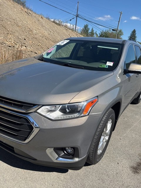 2018 Chevrolet Traverse Cloth photo 2