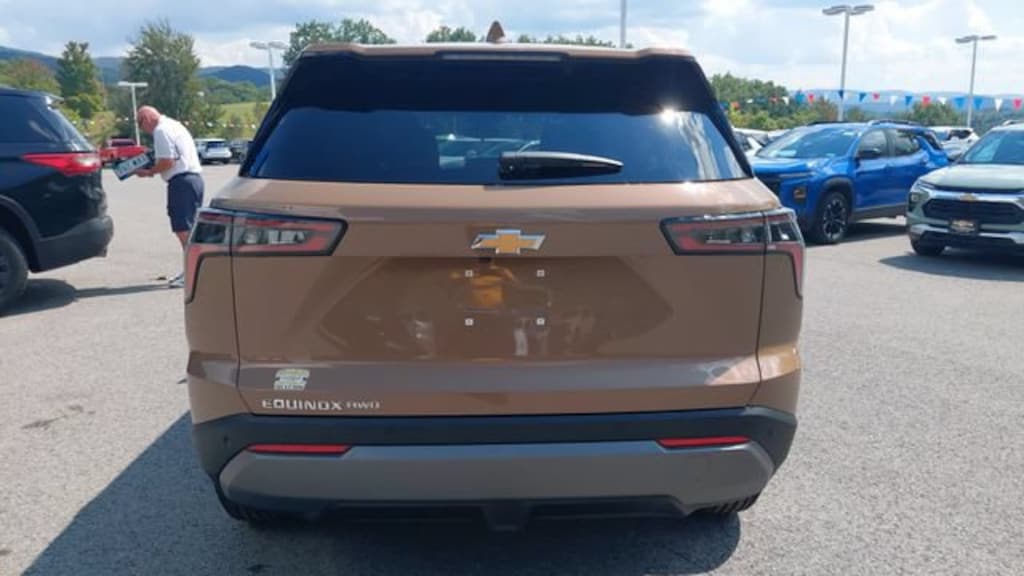 New 2027 Chevrolet Equinox LT SUV